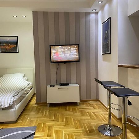 Cika Ljuba Apartment เบลเกรด ภายนอก รูปภาพ