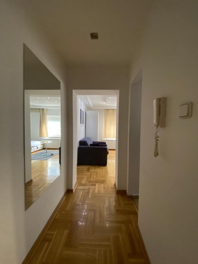 Cika Ljuba Apartment เบลเกรด ภายนอก รูปภาพ